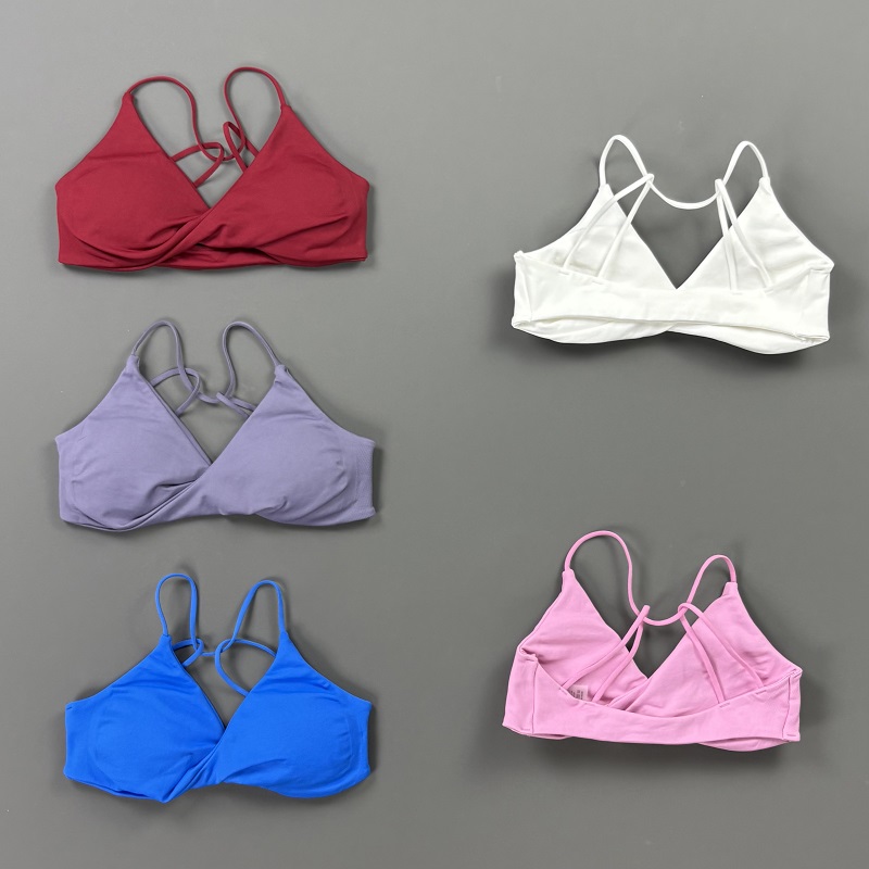 حمالة صدر رياضية نسائية من فيج - مراجعة Crossfit Yoga وسعره